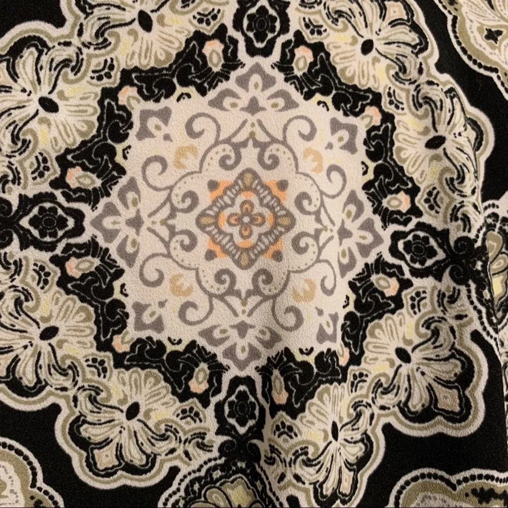 Croft & Barrow multi colored patterned Blouse size 2X - Picture 4 of 7